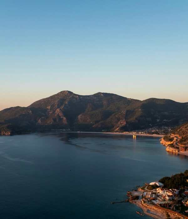 Unveiling the Enchanting Beauty of Ölüdeniz Beach